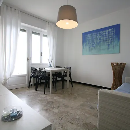 Appartement Rentopolis Fronte Mare Arma di Taggia