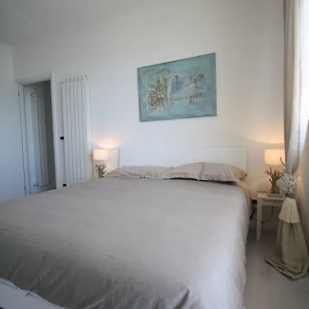 Apartamento Rentopolis Fronte Mare Arma di Taggia
