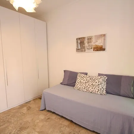 Rentopolis Fronte Mare * Arma di Taggia