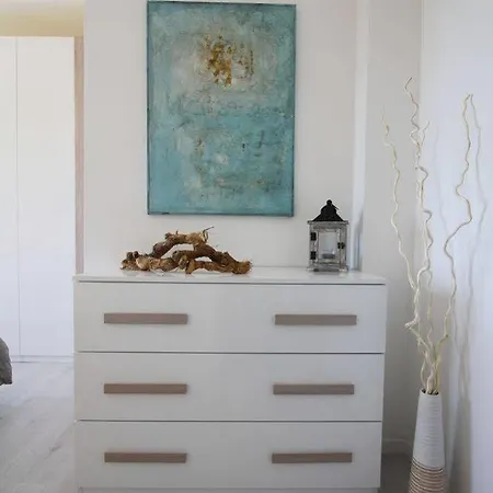 Rentopolis Fronte Mare Apartment *