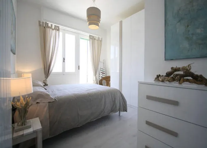 Rentopolis Fronte Mare شقة